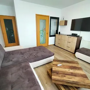 Lake View Gazde/Camere de închiriat