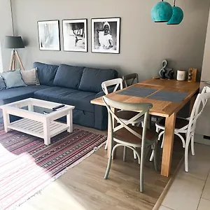 New Stylish Flat Near Old Town Bucarest