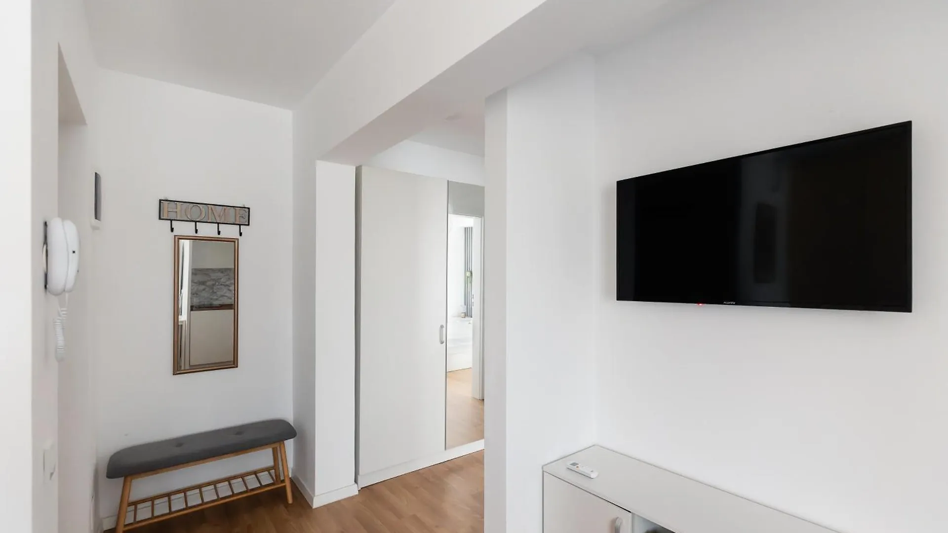 Simplicity Apartments Bucharest Romania